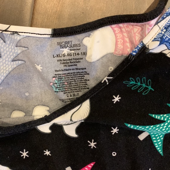 Polar Bear Night Shirt - Picture 3 of 3